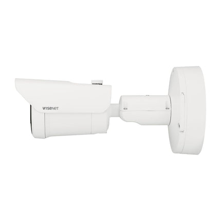 Hanwha Wisenet 4K Outdoor Bullet Camera, H.265, 30fps, 40m IR, IK10, 4.4-9.3mm - HAN-XNO-C9083R